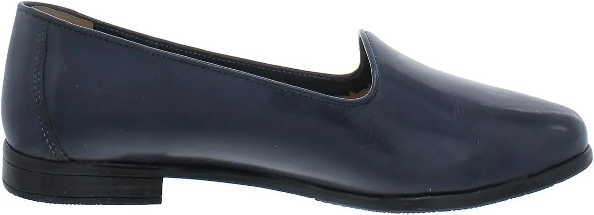 Trotters Women's Liz Lux Loafer Flat