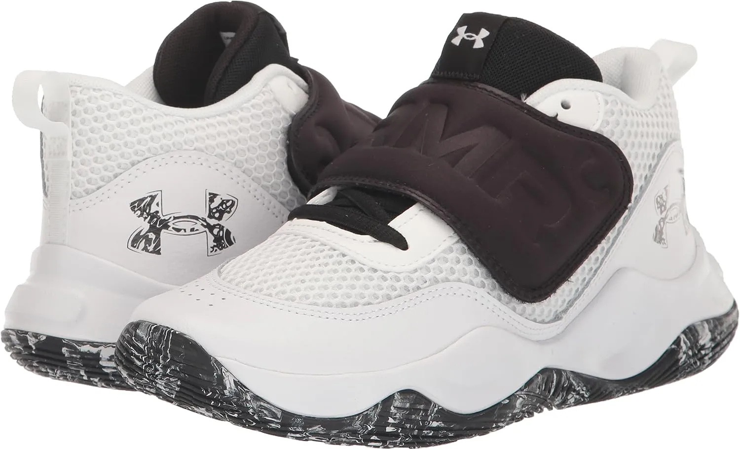 Under Armour Kids' Grade School Zone Basketball 2 Shoe