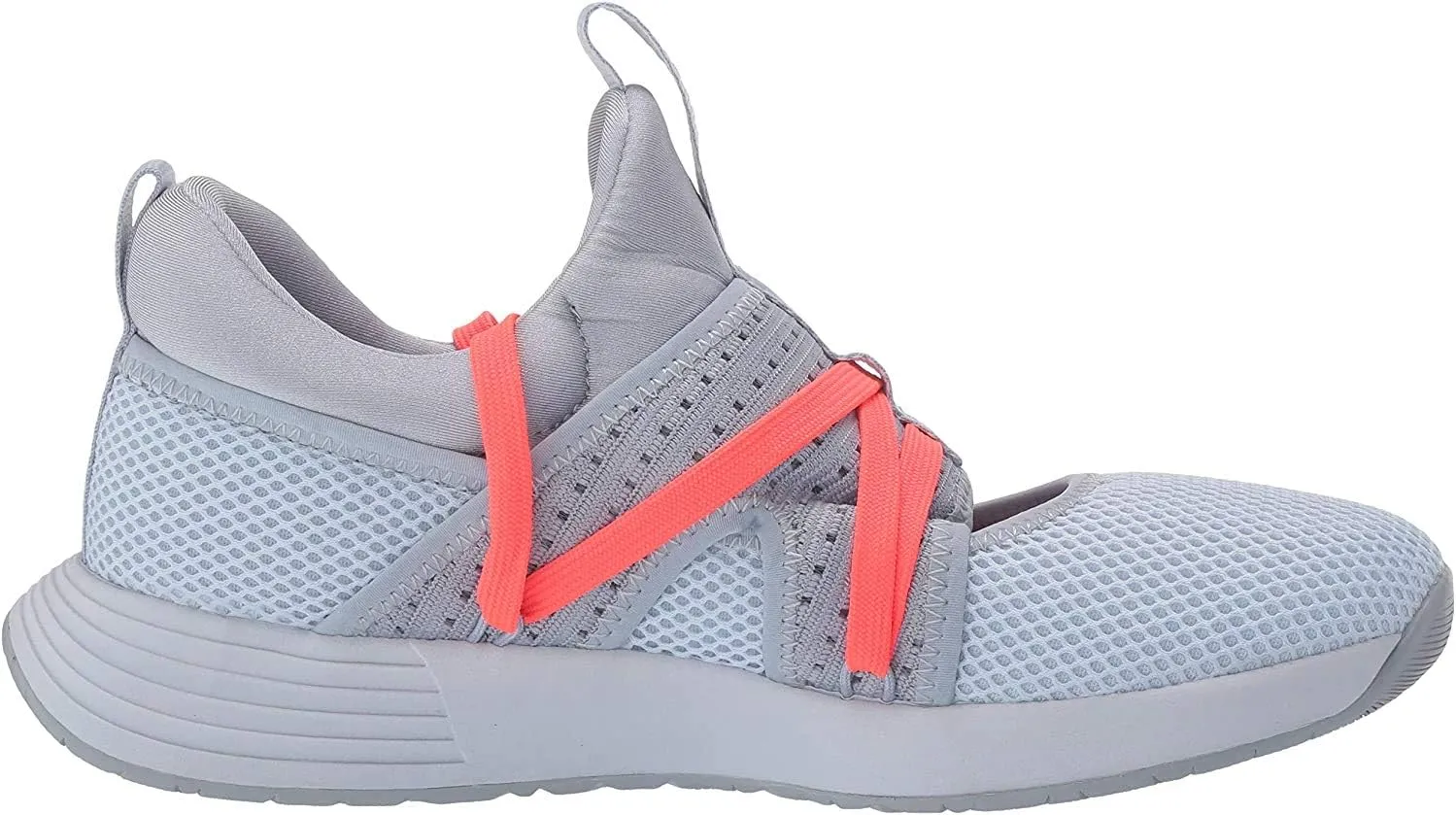 Under Armour Women's Breathe Sola Sneaker