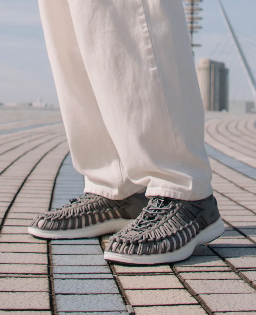 UNEEK O3 Sneaker Sandale für Herren  |  Black/Star White