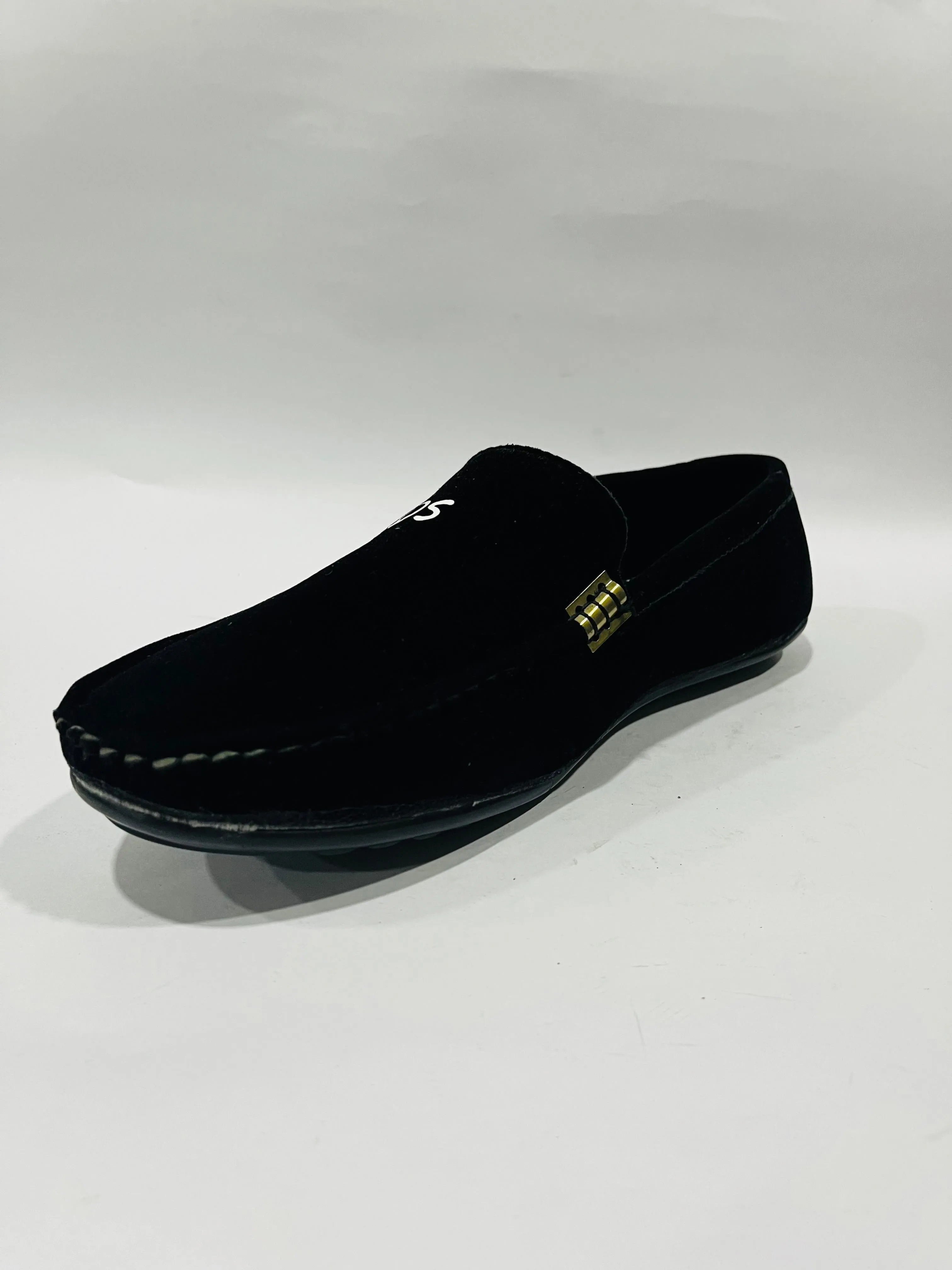 Velvet Black Loffer