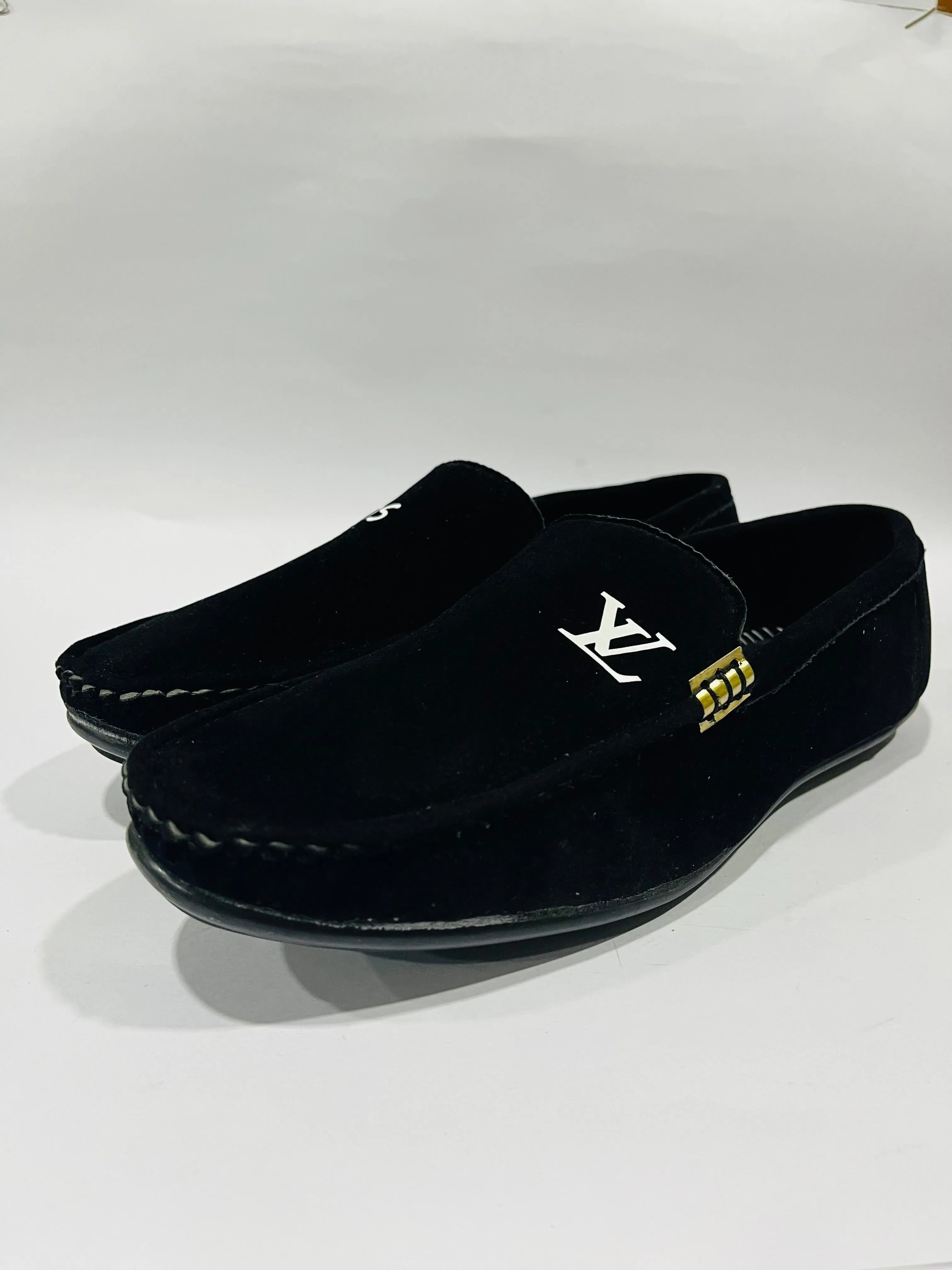 Velvet Black Loffer