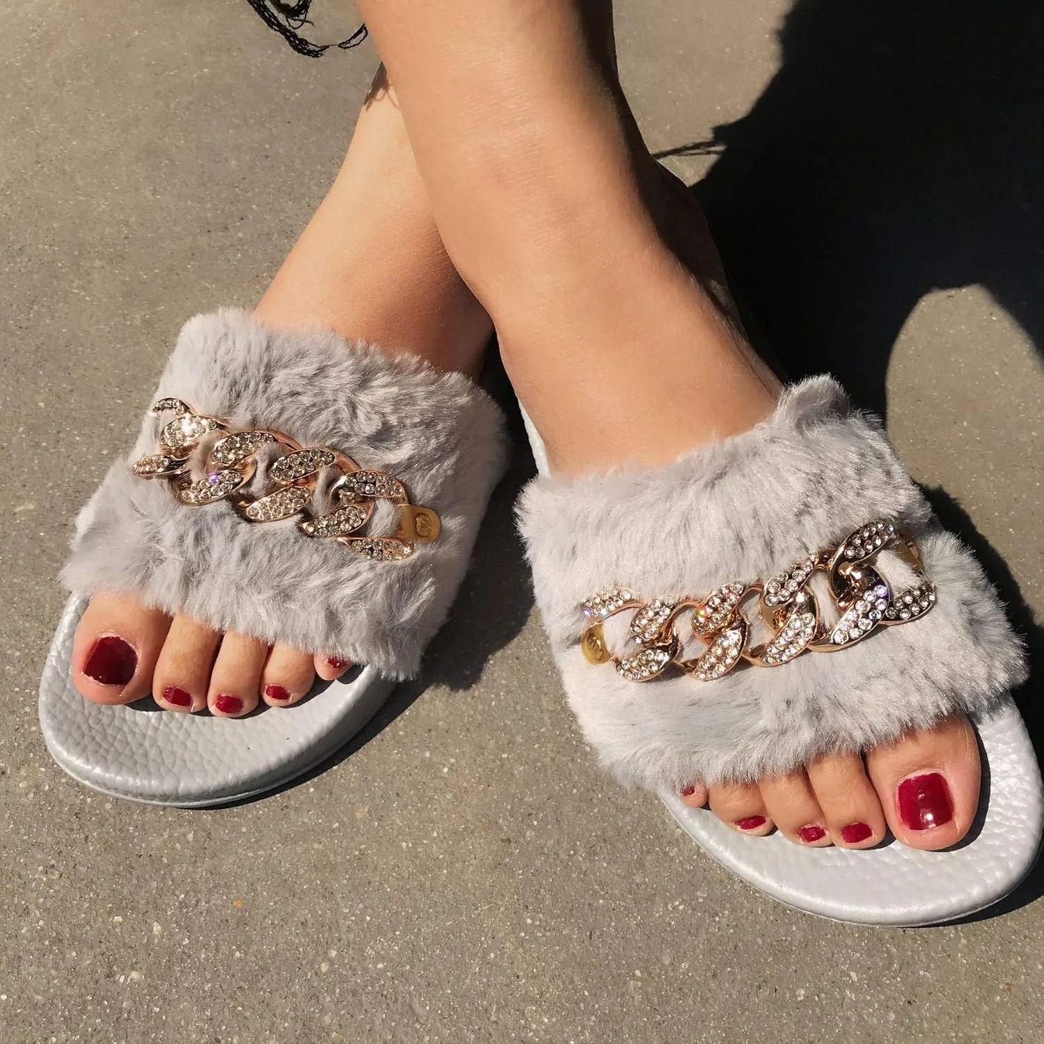 xsby Women's Soft Faux Fur Flat Slide Sandals Comfortable Slipper